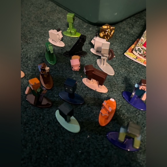 Toy Bundle - Picture 5 of 5